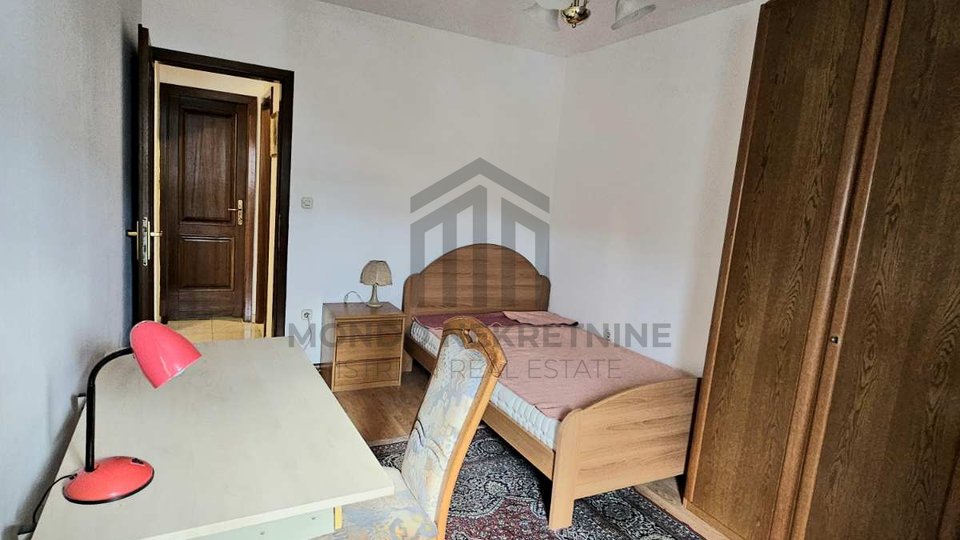 Pula, Istria, beautiful apartment with elevator in the wider city center