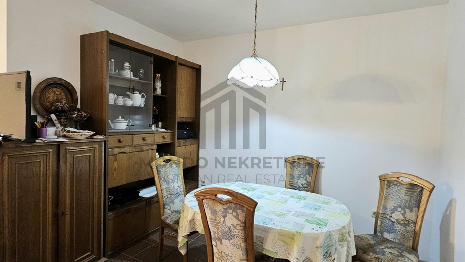 Pula, Istria, beautiful apartment with elevator in the wider city center