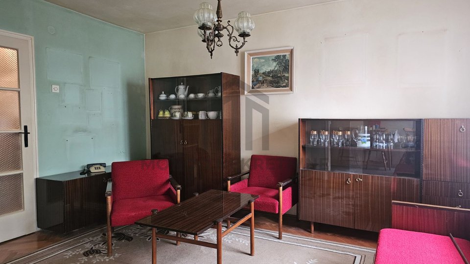 Istria, Pula, apartment on Stoja, 2nd floor, two bedrooms plus living room