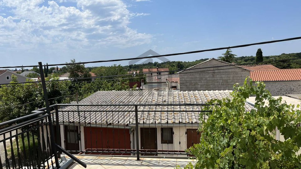 Old House, Istria, Duga uvala, Sale