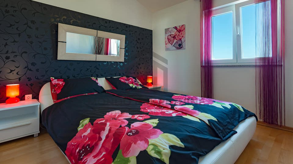 ISTRA, PULA, ŠTINJAN - STANOVANJE 65m2, 2s+db