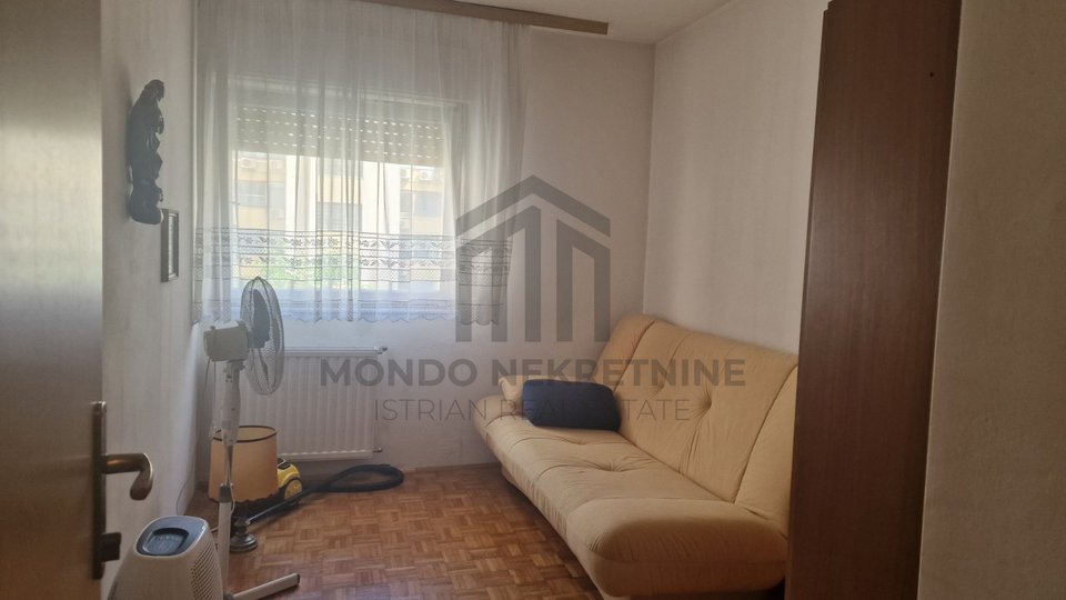 Istria, Pula, beautiful three-room apartment on Punta